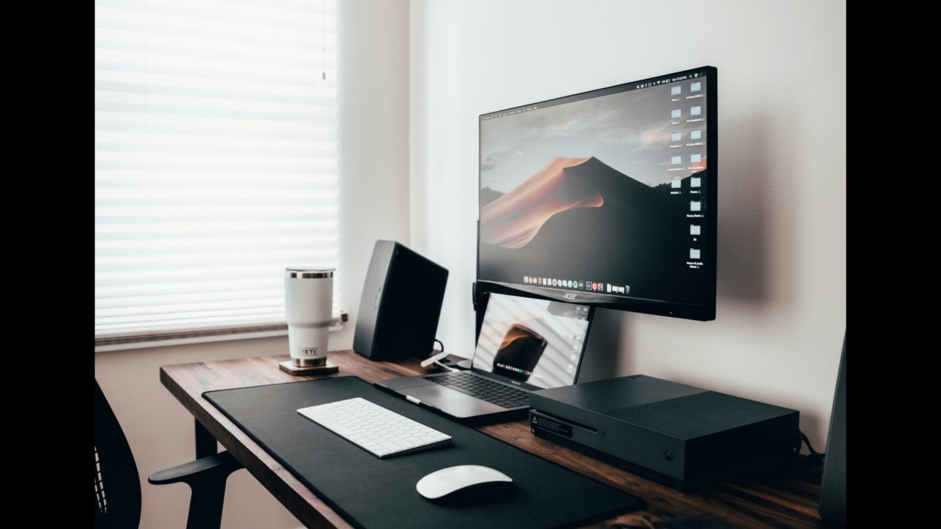 Employee Engagement vs. Employee Satisfaction: What’s the Difference?